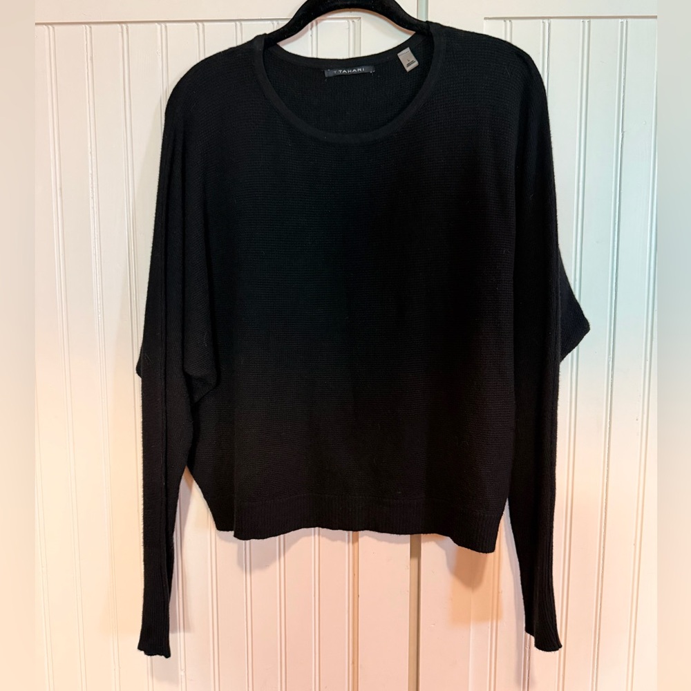 T Tahari Black Batwing Sweater - L